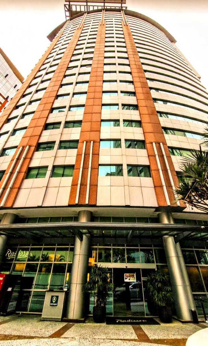 Radisson Vila Olimpia São Paulo Luaran gambar The building of the university