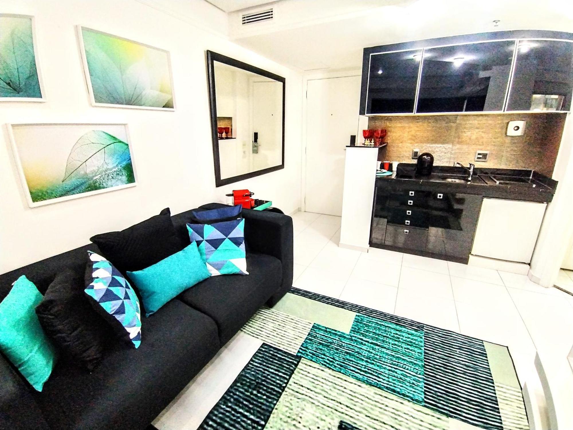Radisson Vila Olimpia São Paulo Luaran gambar A typical studio apartment in London