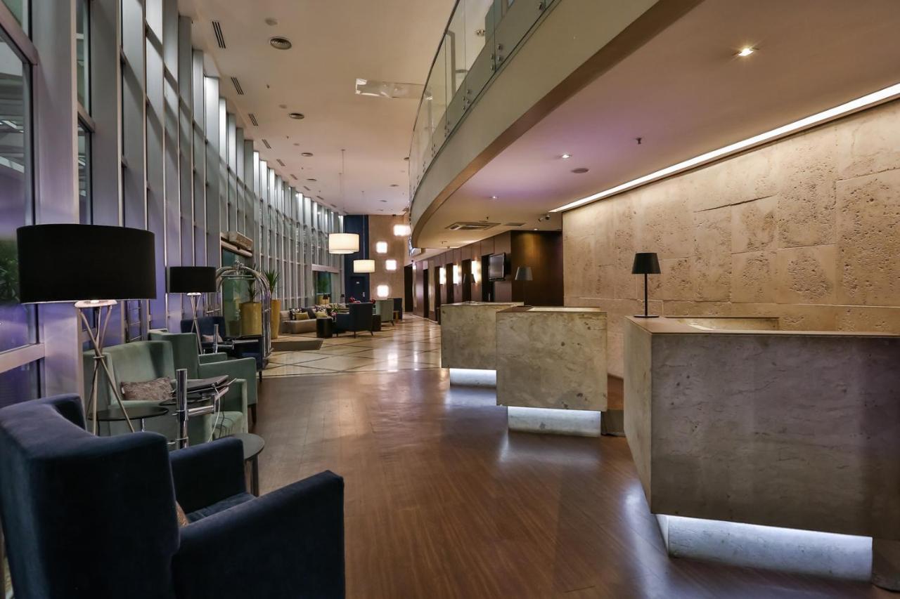 Radisson Vila Olimpia São Paulo Luaran gambar The lobby of the hotel